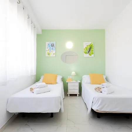 아파트 313 Comfortable! Lasamericas, Swimming Pool,wi Fi *